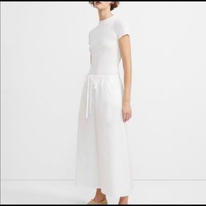 NWT theory fluid pull-on pants